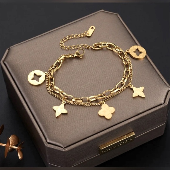 18K Gold Plated Flower and Clover Chunky Layered Bracelet - Picture 1 of 6
